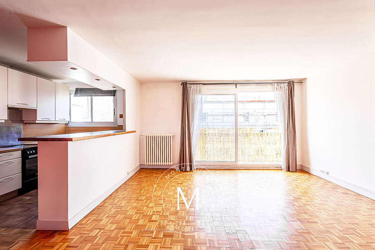 Appartement à MONTROUGE