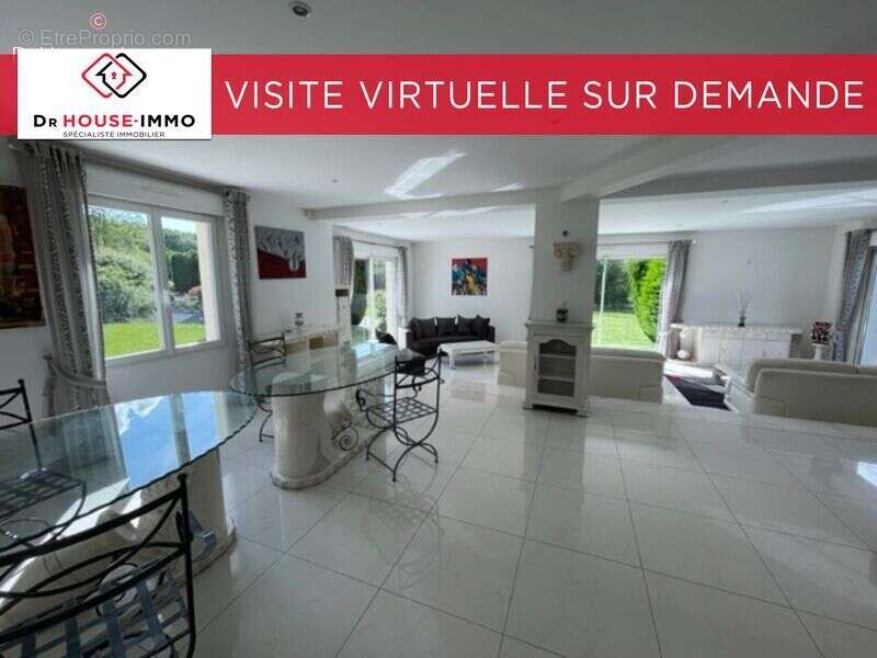 Maison à SAINT-PIERRE-LES-NEMOURS