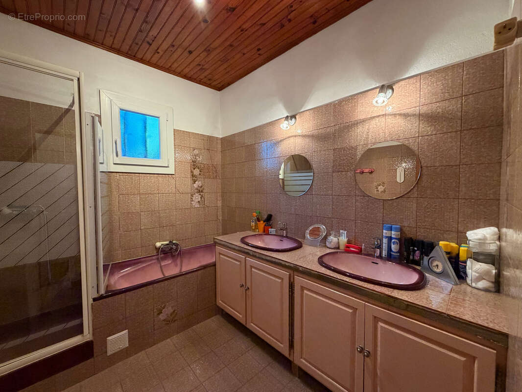 Maison à SERVIERS-ET-LABAUME