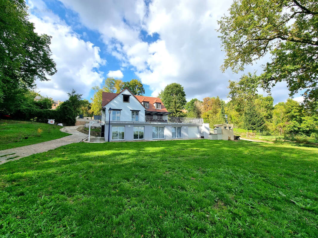 Maison à BOISSETTES