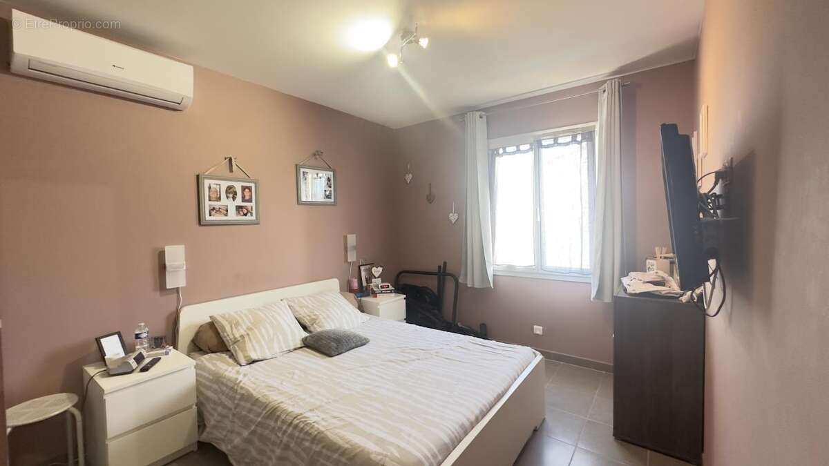 Maison à ROCHEFORT-DU-GARD