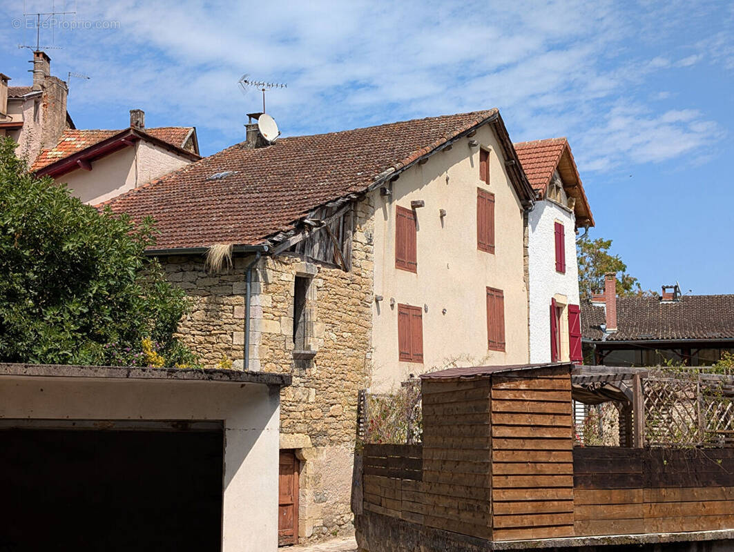 Maison à CAYLUS