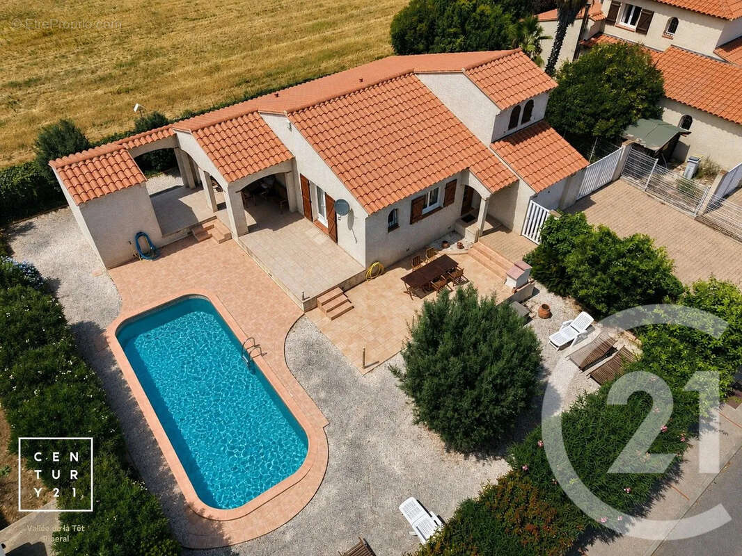 Maison 81 m² à Claira  - photo 11