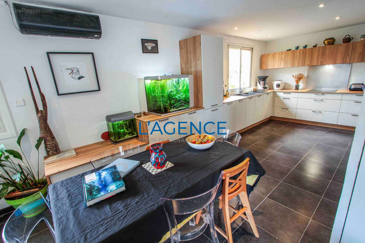 Appartement à HYERES