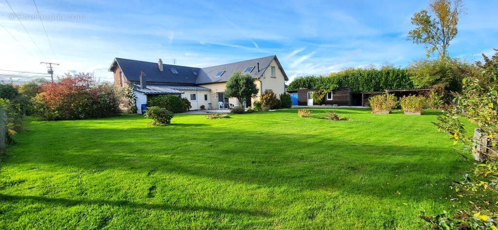 Maison à BACQUEVILLE-EN-CAUX