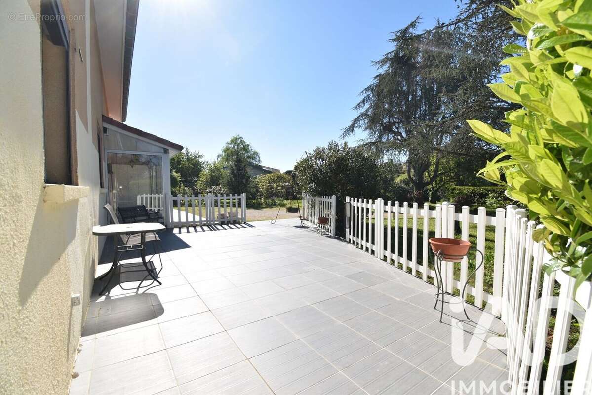 Photo 3 - Maison à BERAT