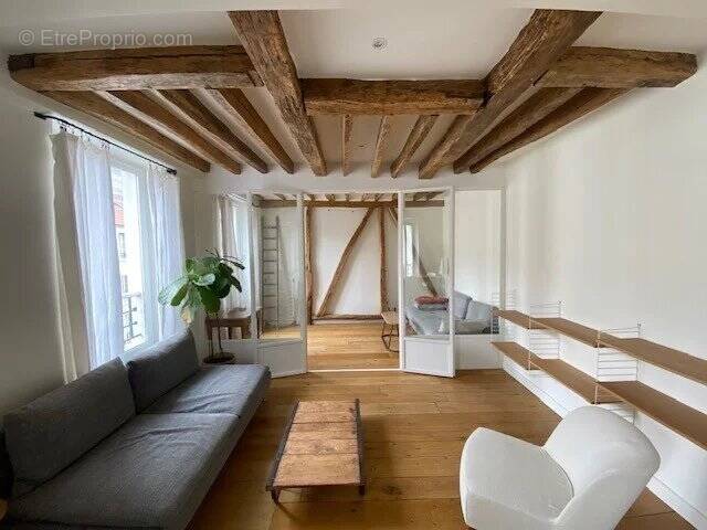 Appartement à PARIS-11E