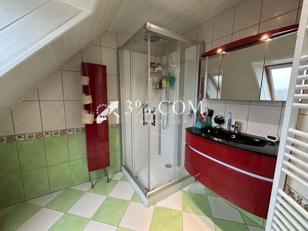 Maison à SAINT-MALO-DE-GUERSAC