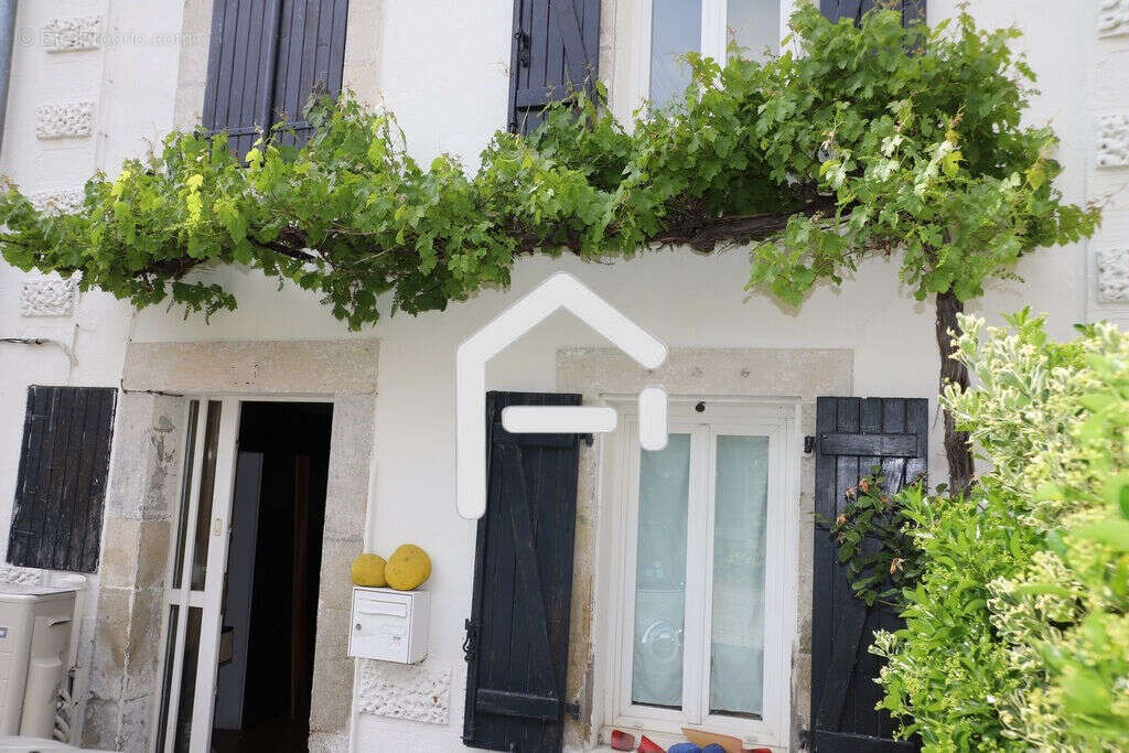 Maison à VERNIOLLE