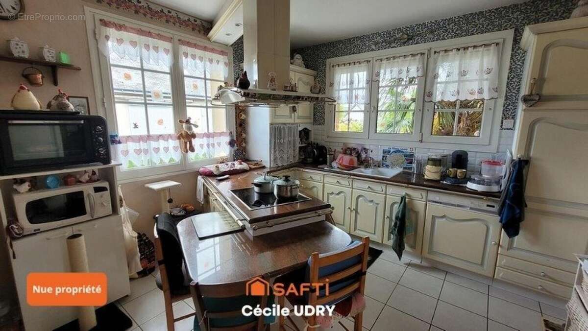 Photo 4 - Maison à LA VILLE-AUX-DAMES