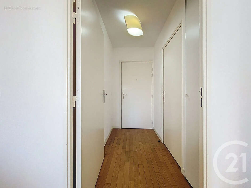 Appartement à LIEUSAINT