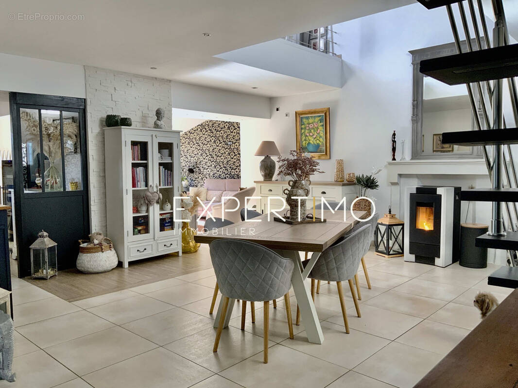 Maison à TALMONT-SAINT-HILAIRE