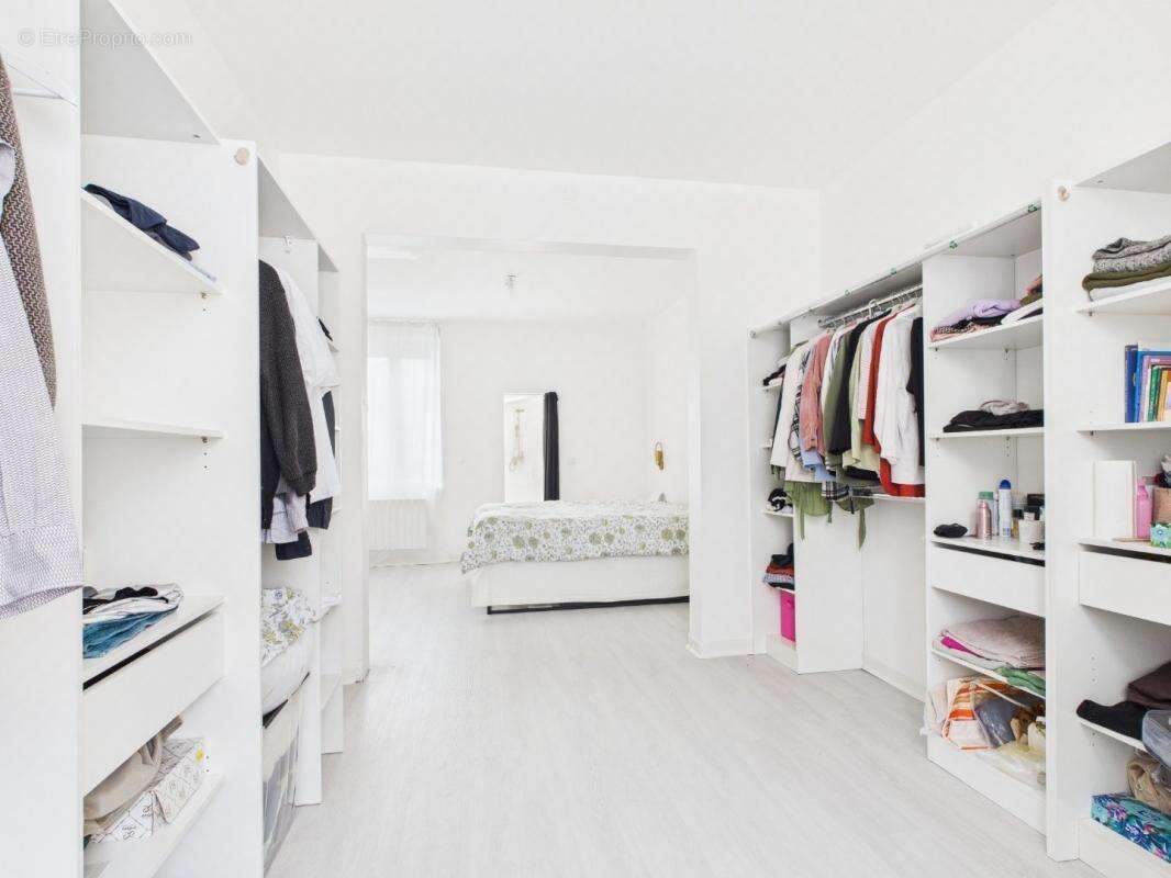 Maison à SAINT-QUENTIN