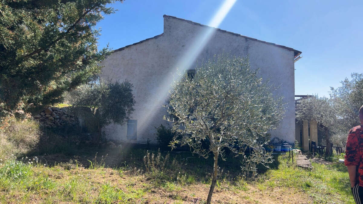 Maison à BARJOLS