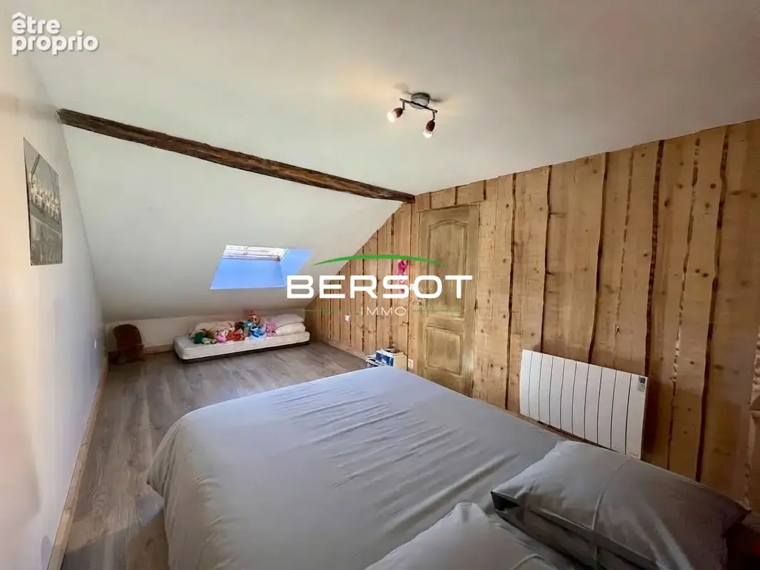 Vellerot-lès-Vercel Bâtisse de caractère de 300 m² avec espace bien-être - photo 7