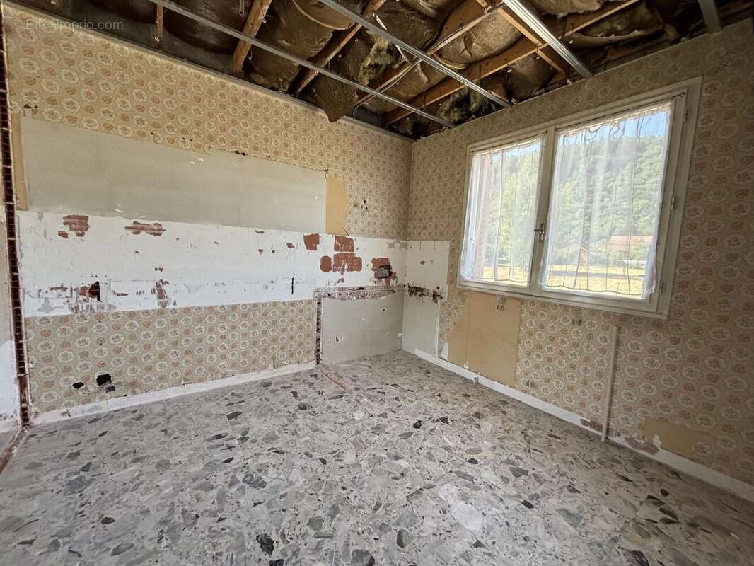 Vente Maison Vertrieu(38390) 240 000ï¿œ - photo 5