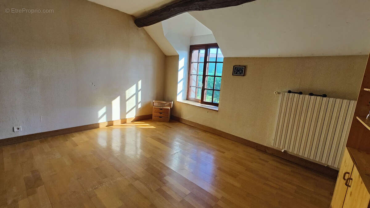 Maison Jouy Le Chatel 5 pièce(s) 144 m2 - photo 8