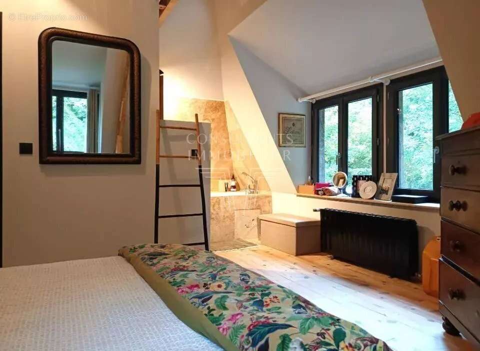 Maison à CORMEILLES