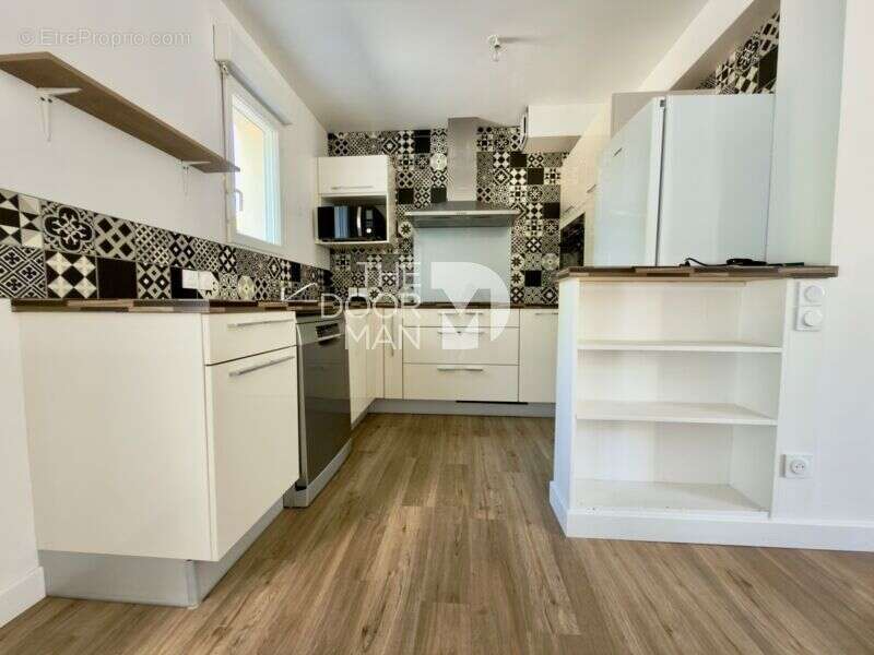 Maison 53000 - photo 4