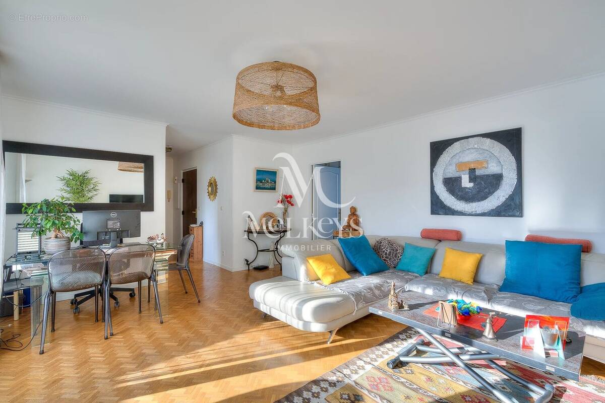 Appartement à BOULOGNE-BILLANCOURT