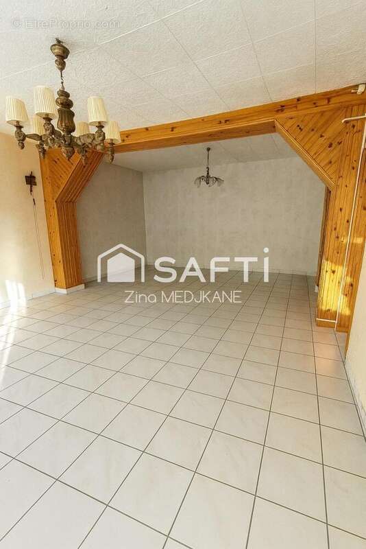 Photo 2 - Maison à CARVIN