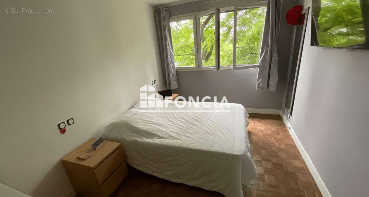 Appartement à SAVIGNY-SUR-ORGE