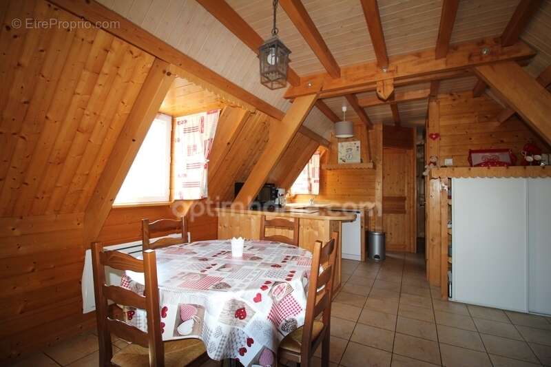 Maison à CAMPAN