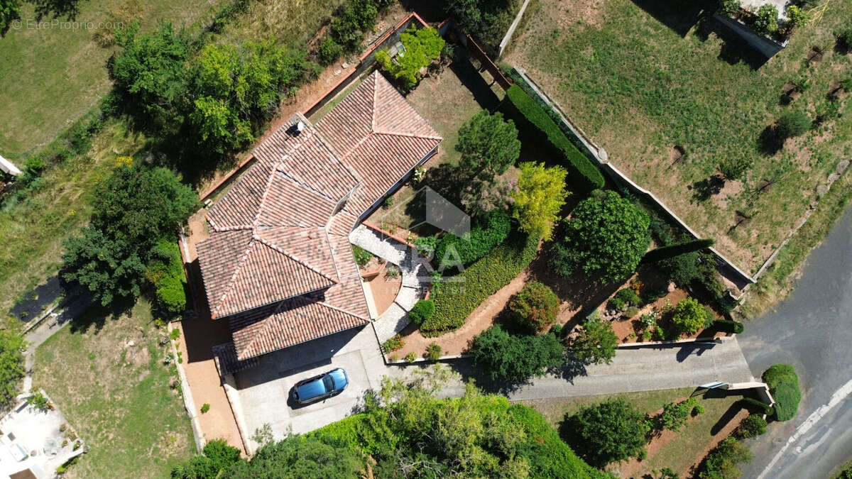 Maison à QUILLAN