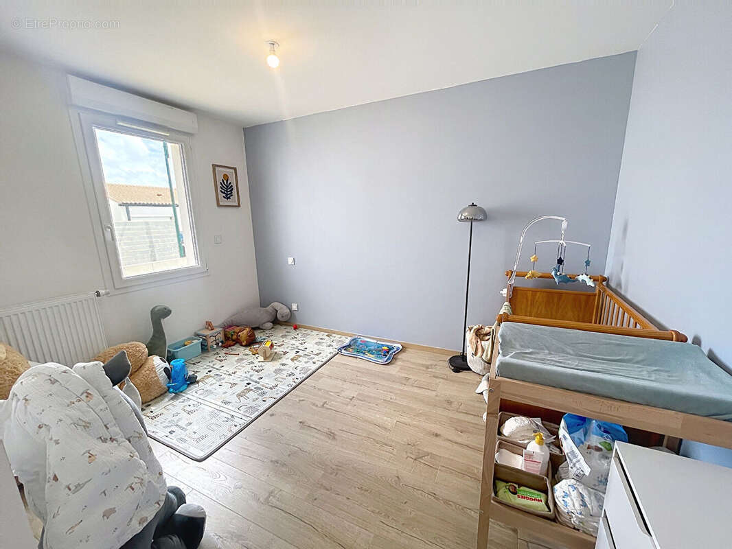 Joli maison de plain pied à Ferrieres - contemporaine - suite parentale - 3 pièces 82.72 m² - photo 8