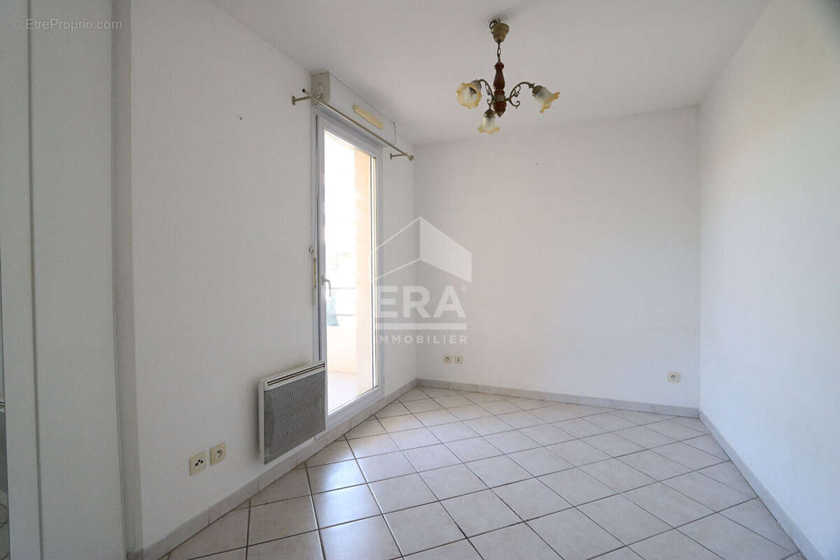 Appartement à MARSEILLE-14E