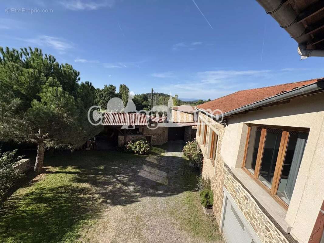 Maison à LONGESSAIGNE