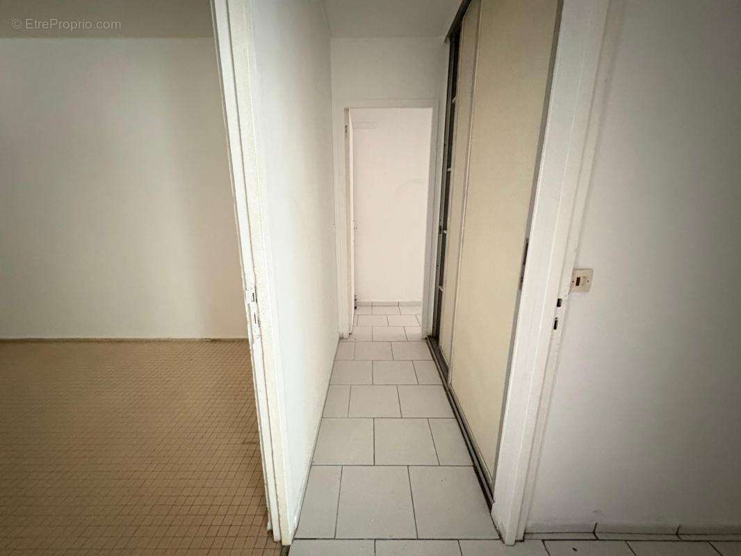 Appartement à LES ABYMES