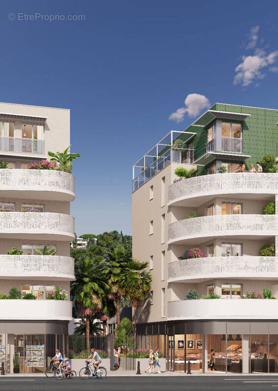 Appartement à SAINT-LAURENT-DU-VAR