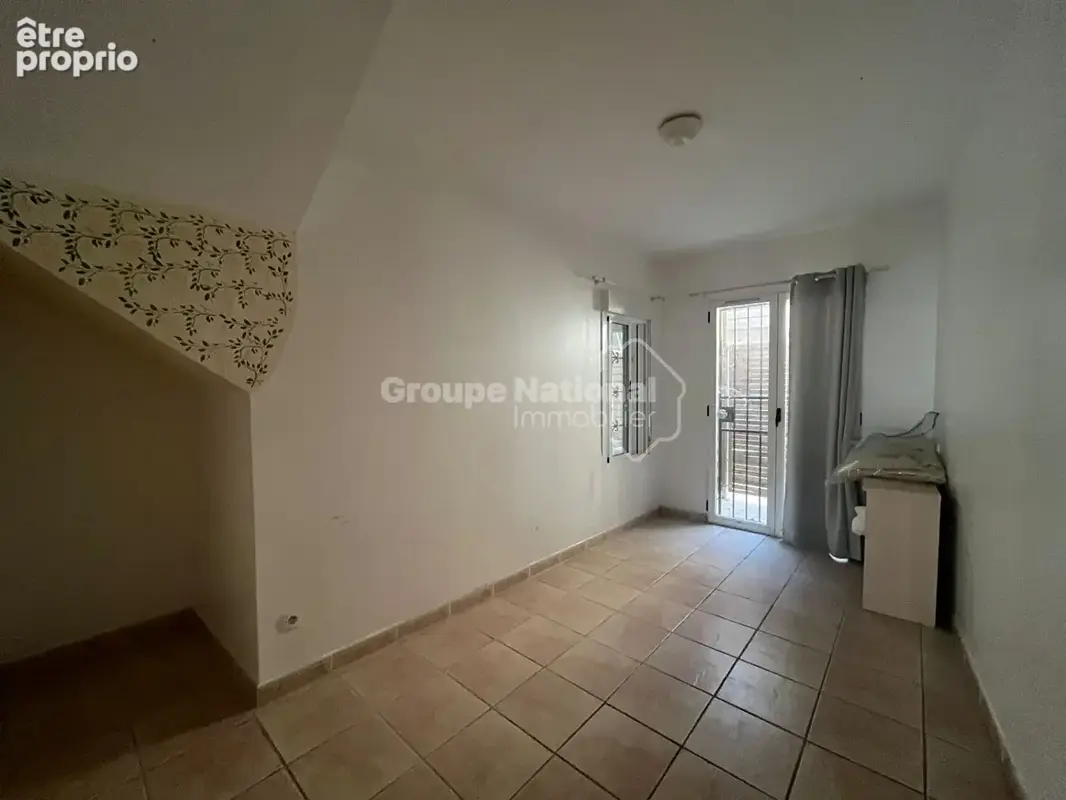 Immeuble Tarascon 7 pièce(s) 120 m2 - photo 8