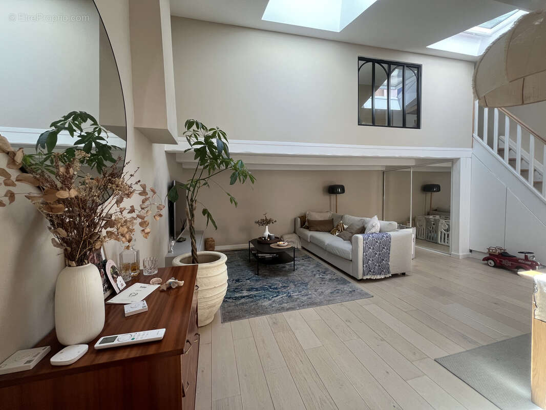 Appartement à MARSEILLE-7E