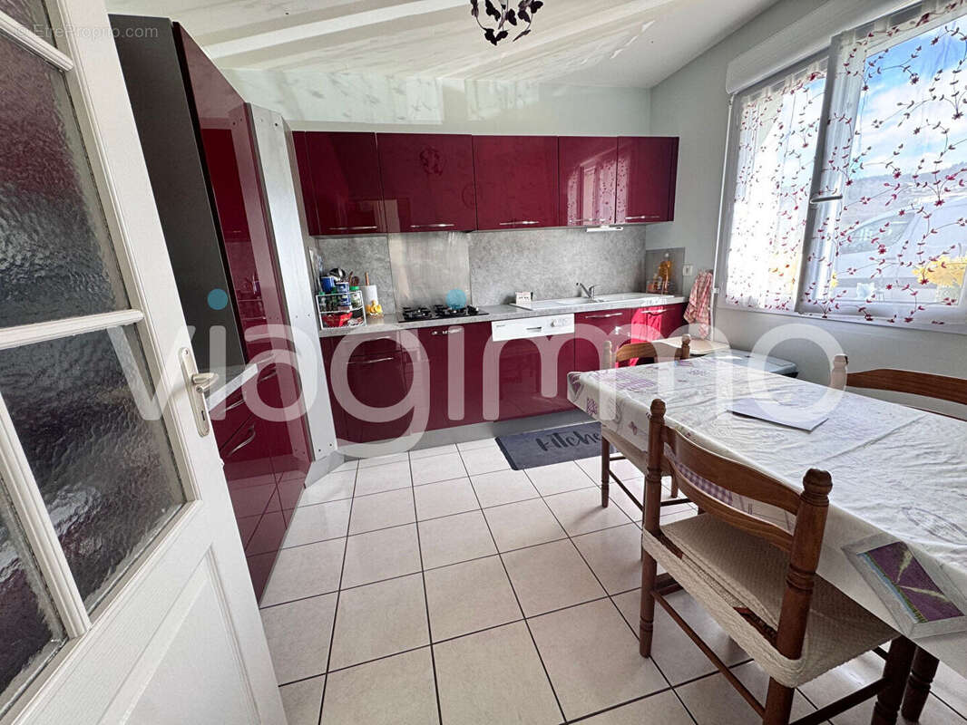 Maison Plain Pied 5 pièce(s) 88 m²  + garage - photo 6