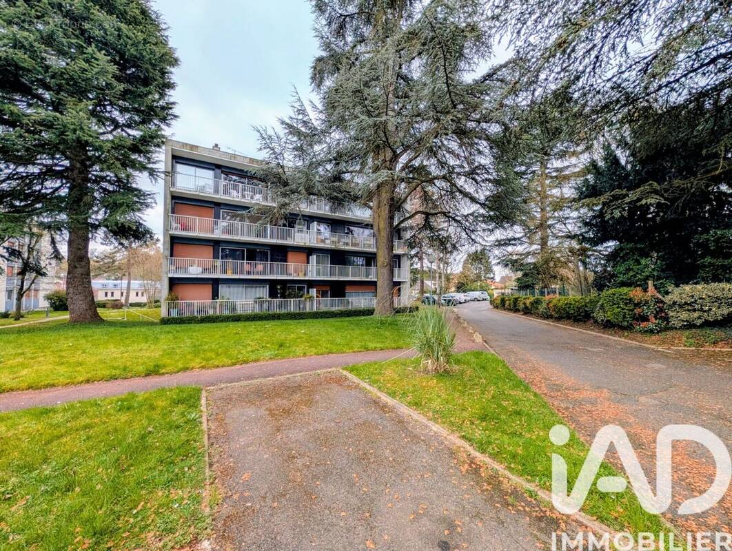 Photo 1 - Appartement à EZANVILLE