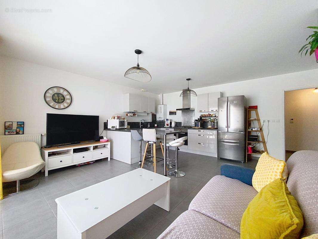 Duplex - 4 Chambres - Jardin - Garage - Résidence sécurisée - Proche commodités - photo 9