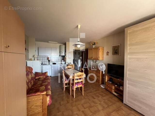 Appartement à SIX-FOURS-LES-PLAGES