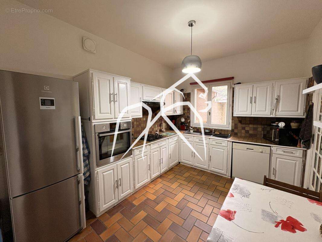 Maison à MONT-SAINT-AIGNAN