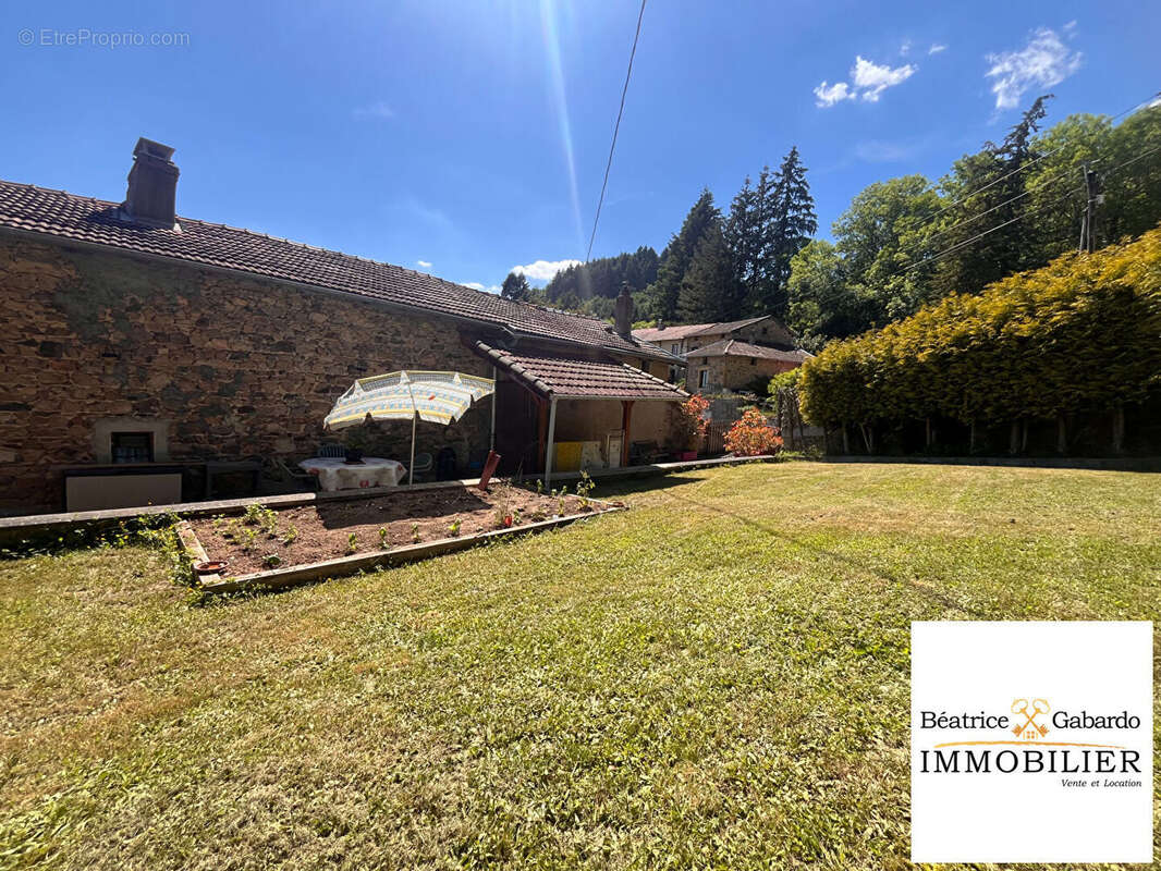 Maison Dieme 4 pièce(s) 140.60 m2 - photo 2