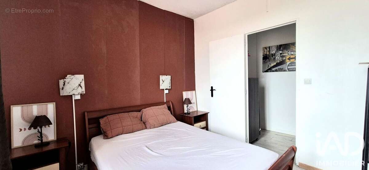 Appartement 46 m² à Saint-Etienne  - photo 9