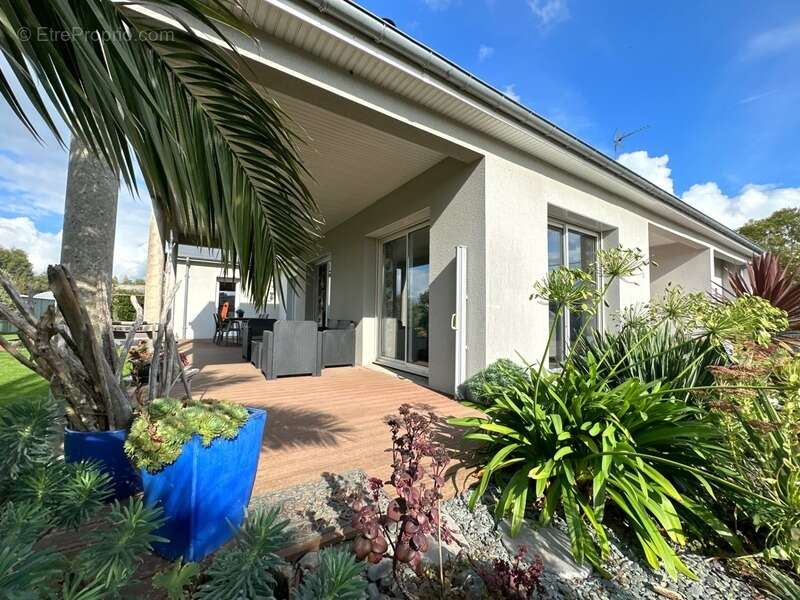 Maison à GOUVILLE-SUR-MER