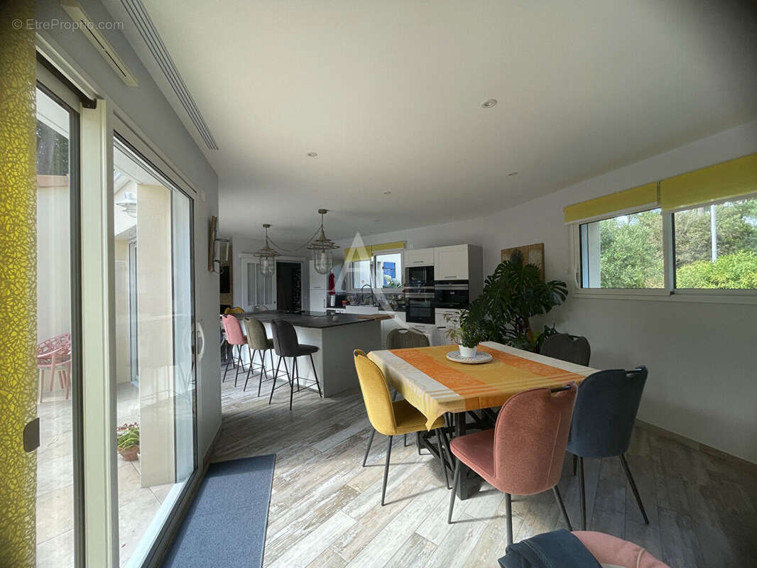 Maison à SAINT-HILAIRE-DE-RIEZ