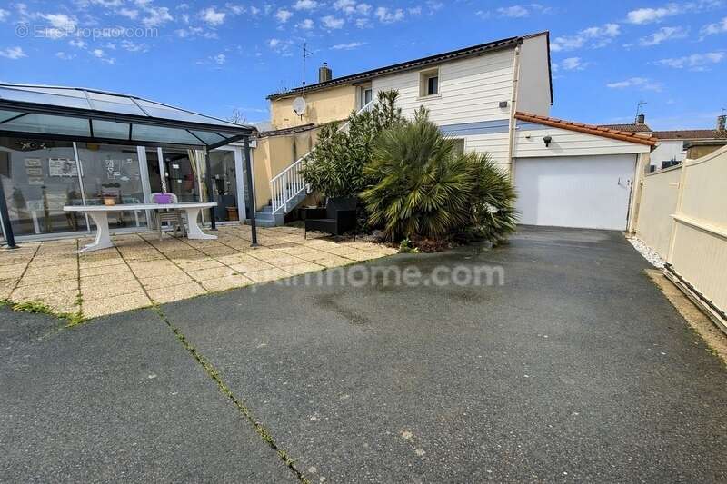 Maison à SAINT-MICHEL-EN-L'HERM