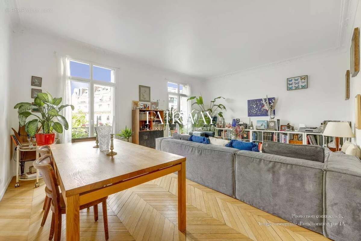 Appartement de standing de 110m² avec 3 chambres Paris 8ème Parc Monceau Chaptal - photo 2