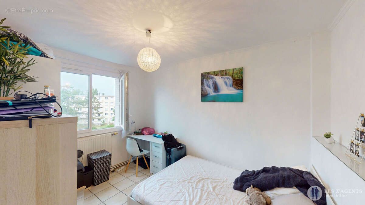 Appartement à SAINT-MARTIN-D&#039;HERES