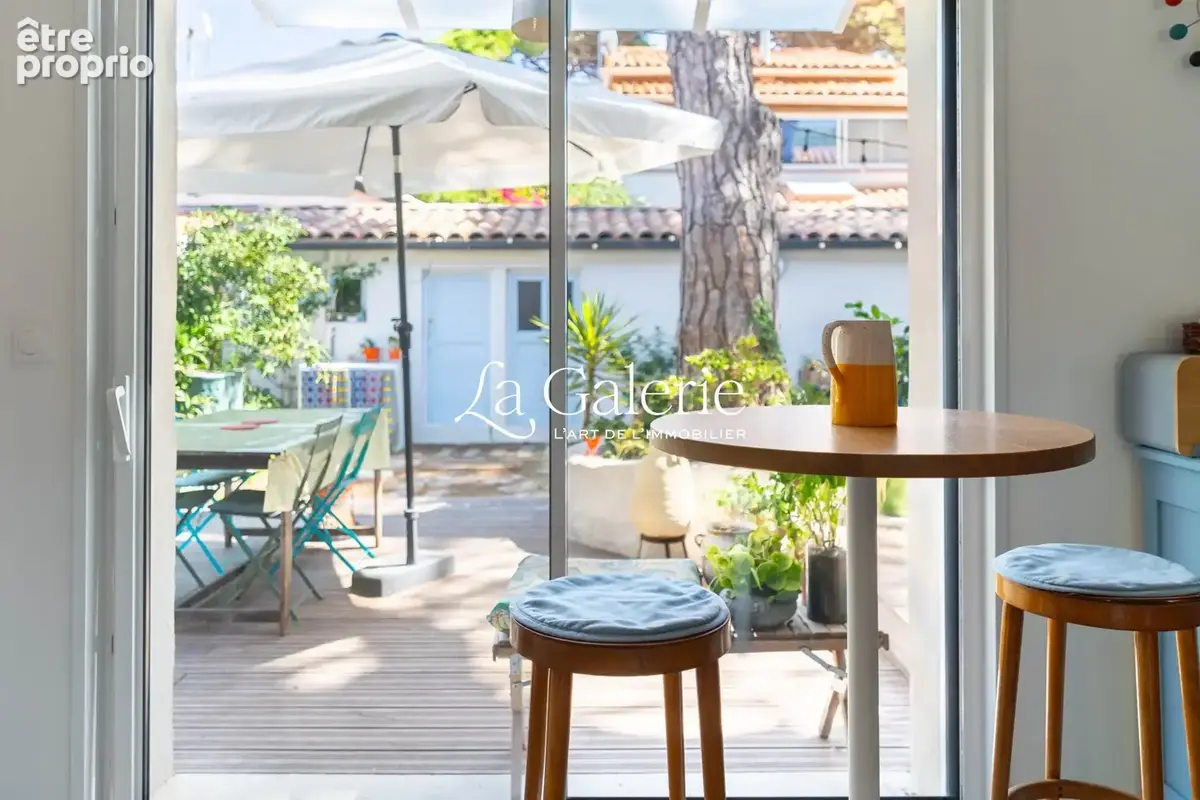 Maison 5 pièces 117 m² à vendre à Hyeres (83400) - photo 4