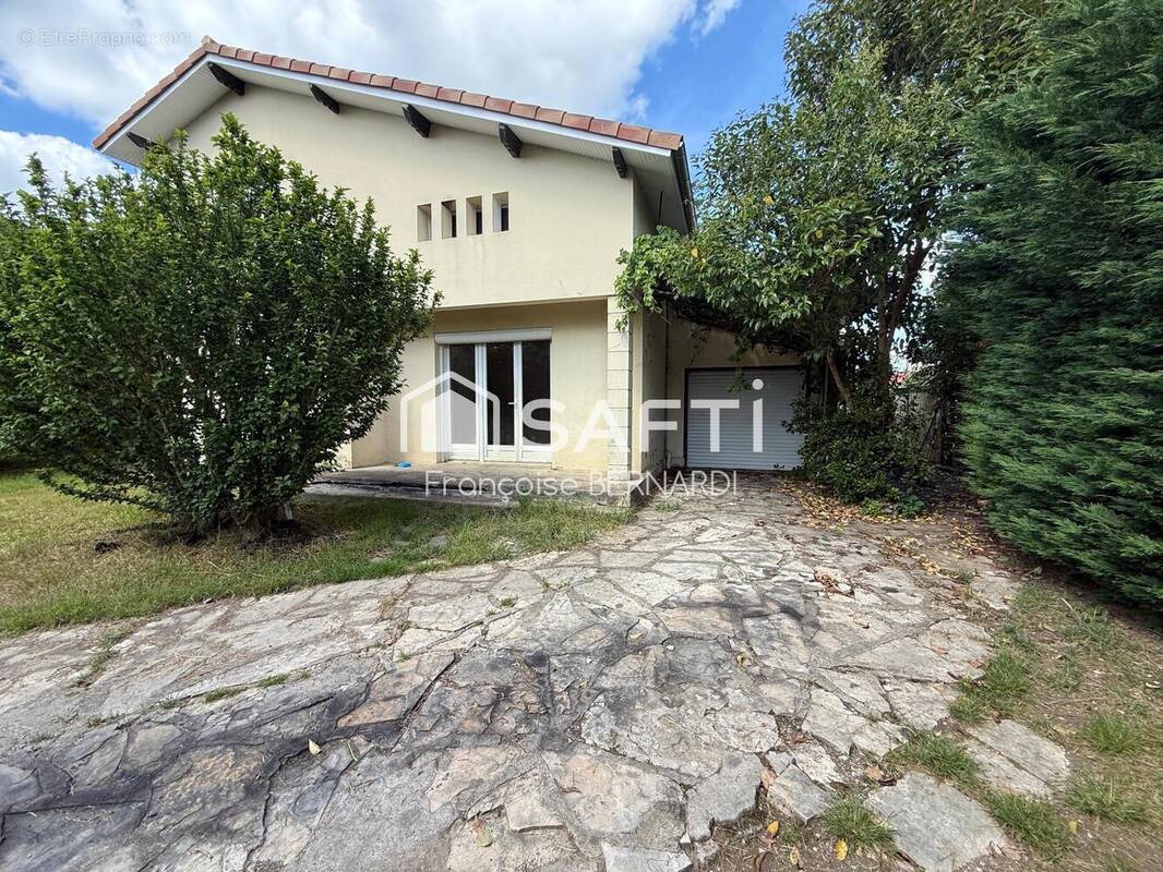 Photo 1 - Maison à VILLENEUVE-SUR-LOT