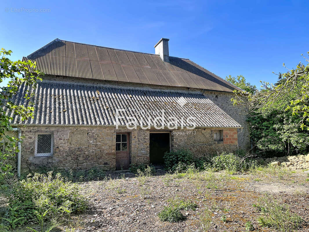 Maison à SAINT-PATRICE-DE-CLAIDS